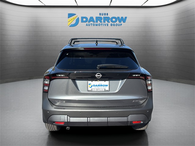 2026 Nissan Kicks SV photo 2