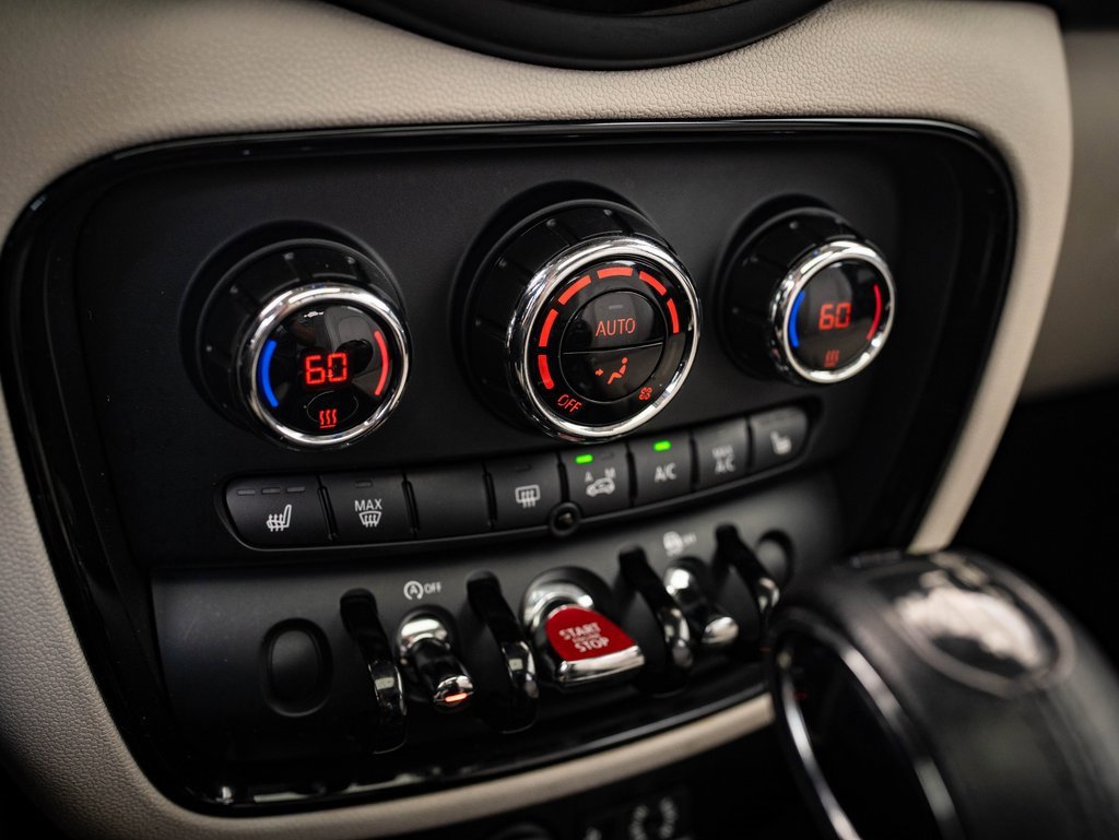 2017 Mini Cooper Base S ALL4 photo 28