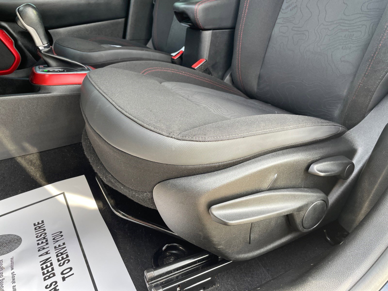 2020 Jeep Renegade Trailhawk photo 22