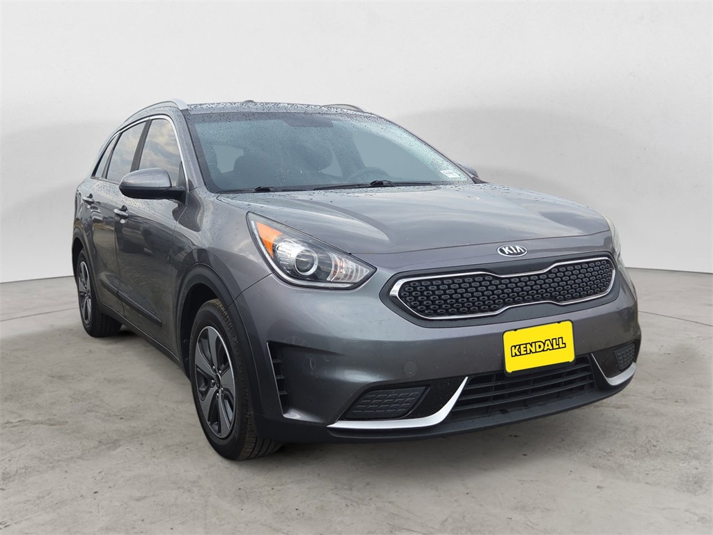 2018 Kia Niro LX photo 3