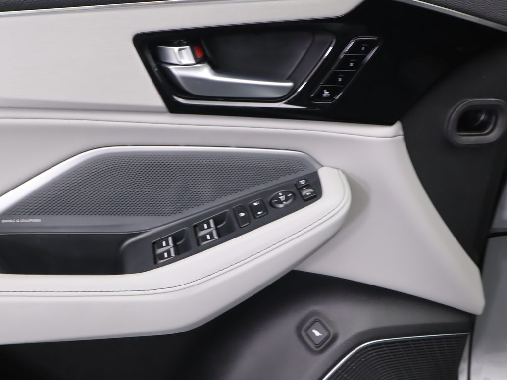 2026 Acura MDX Technology photo 25