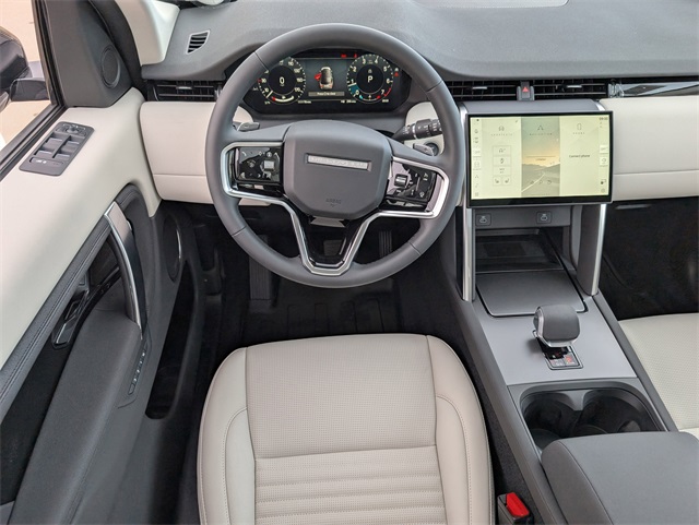 2025 Land Rover Discovery Sport S photo 10