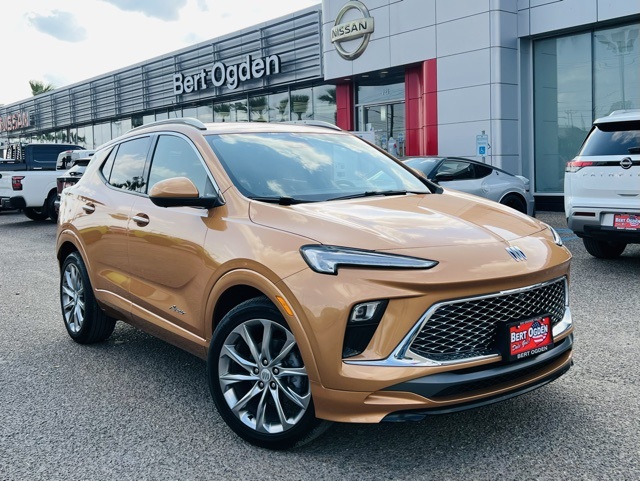 2025 Buick Encore GX Avenir's photo