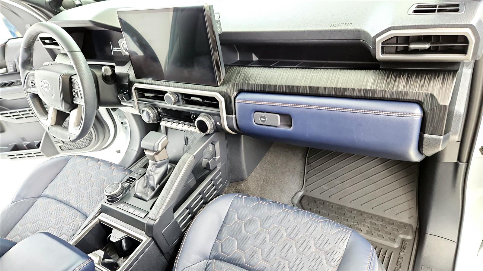 2025 Toyota 4Runner photo 13