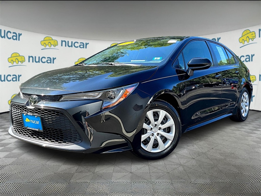 2021 Toyota Corolla LE photo 3