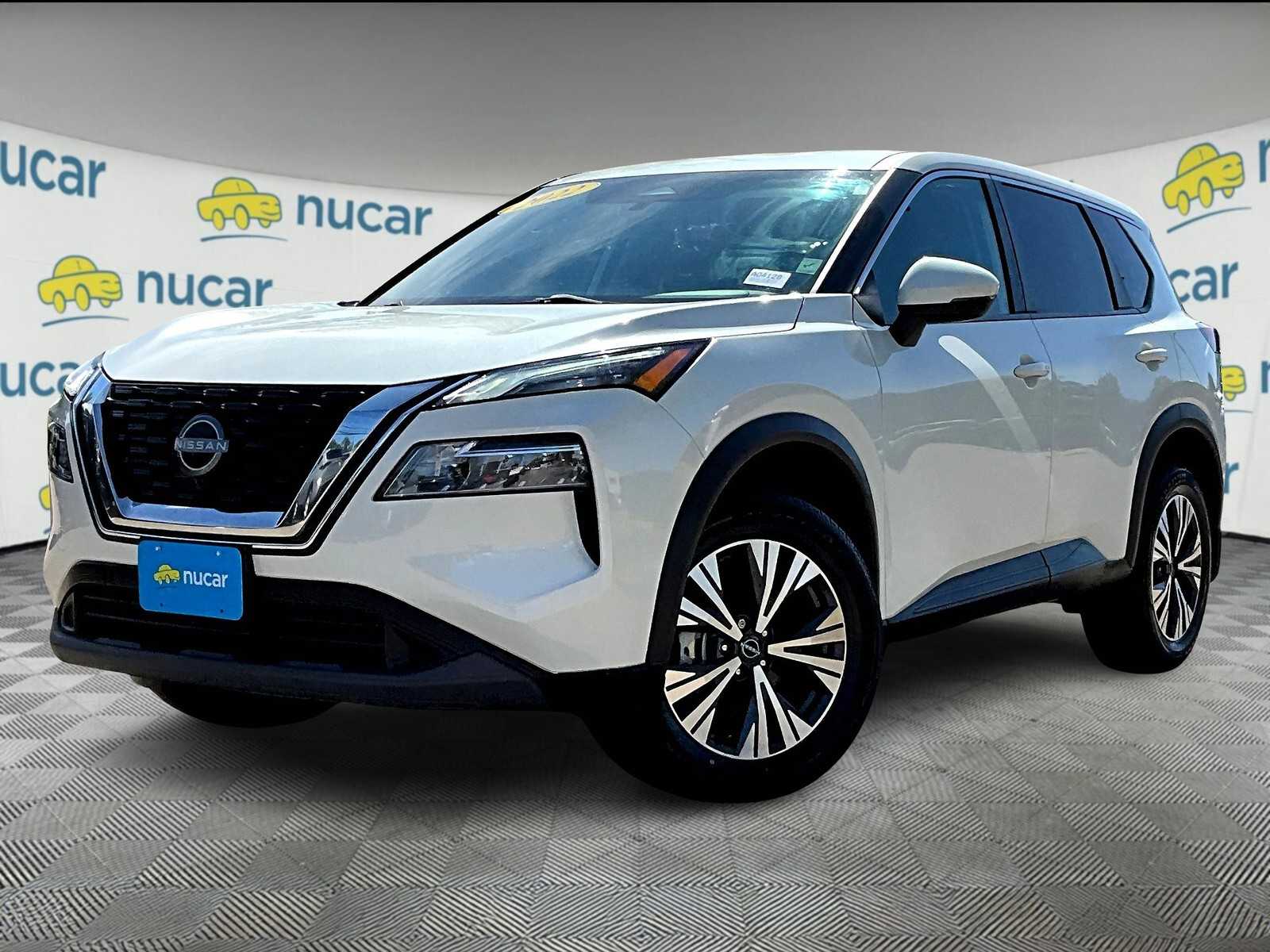 2022 Nissan Rogue AWD SV photo 2