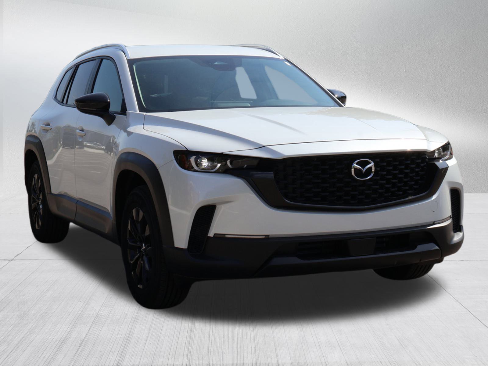 2025 Mazda CX-50 Select's photo