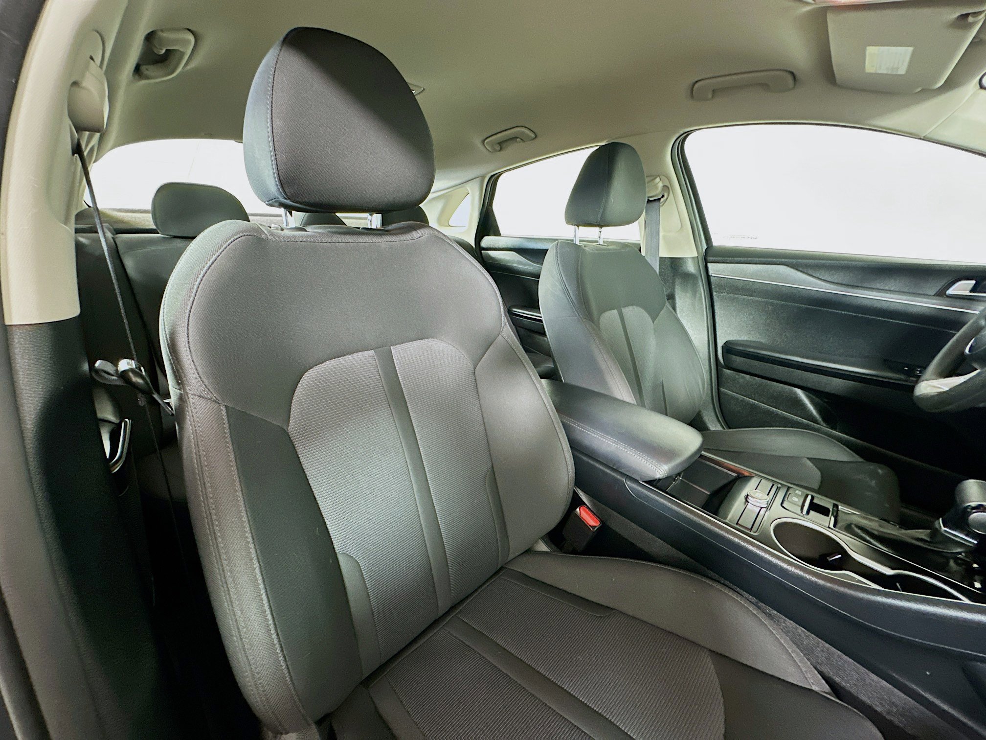2023 Kia K5 LXS photo 25