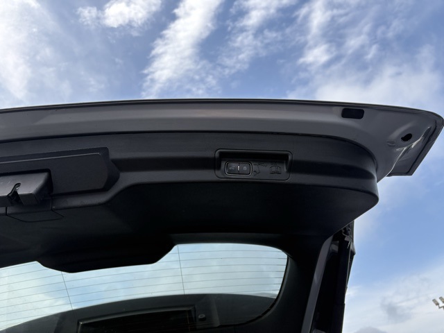 2022 Ford Explorer XLT photo 11