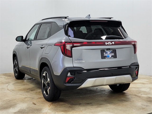 2026 Kia Seltos S photo 2