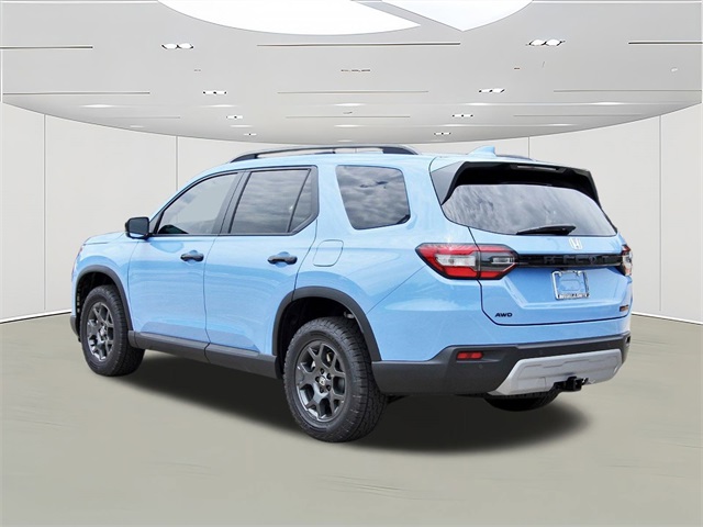 2025 Honda Pilot TrailSport photo 5