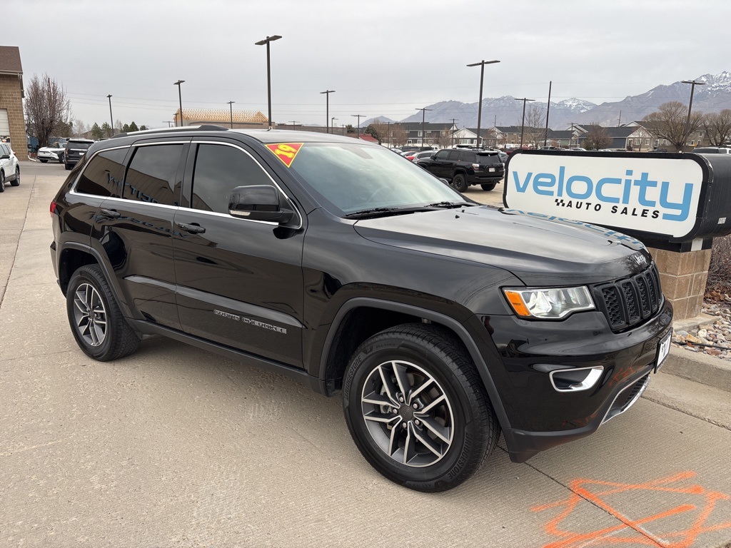 2019 Jeep Grand Cherokee Limited's photo
