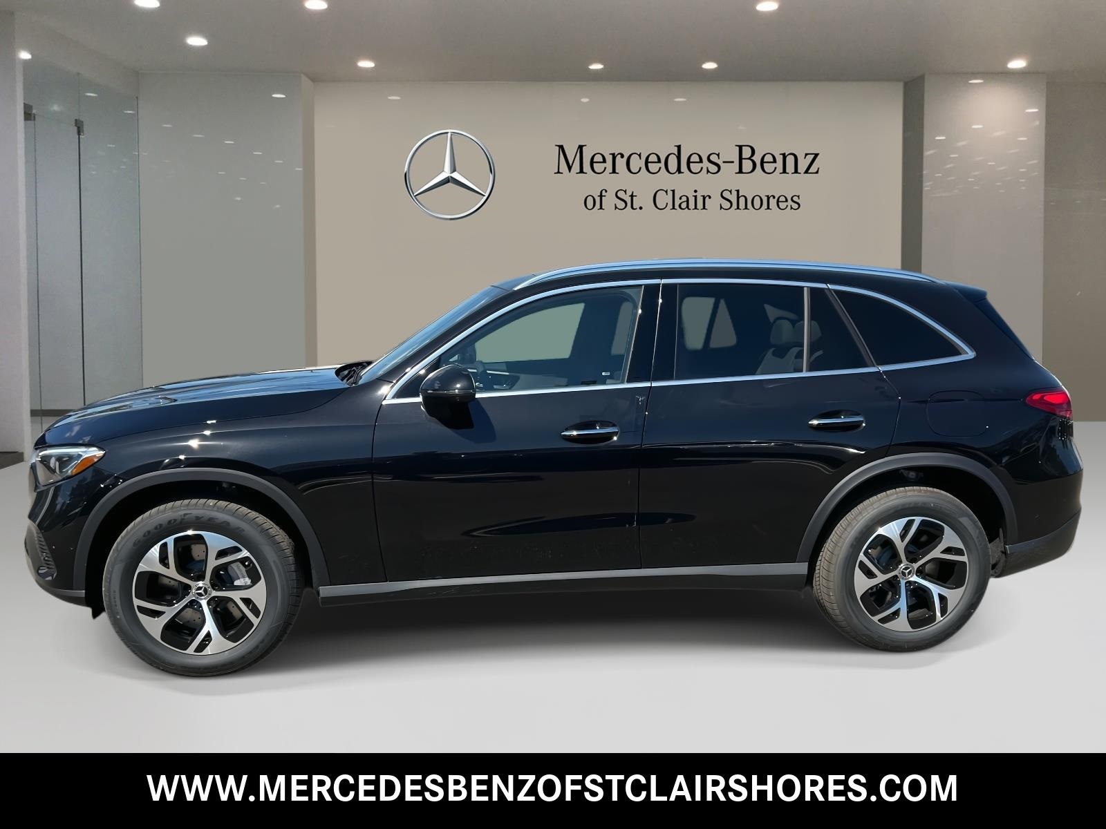 2026 Mercedes Benz GLC 350e 4MATIC photo 2