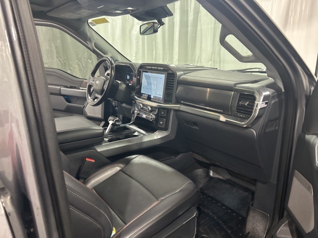 2021 Ford F-150 Lariat photo 13