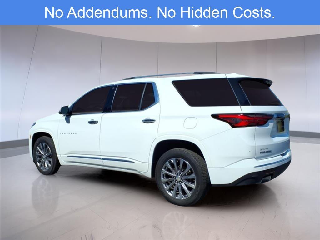 2022 Chevrolet Traverse Premier photo 3