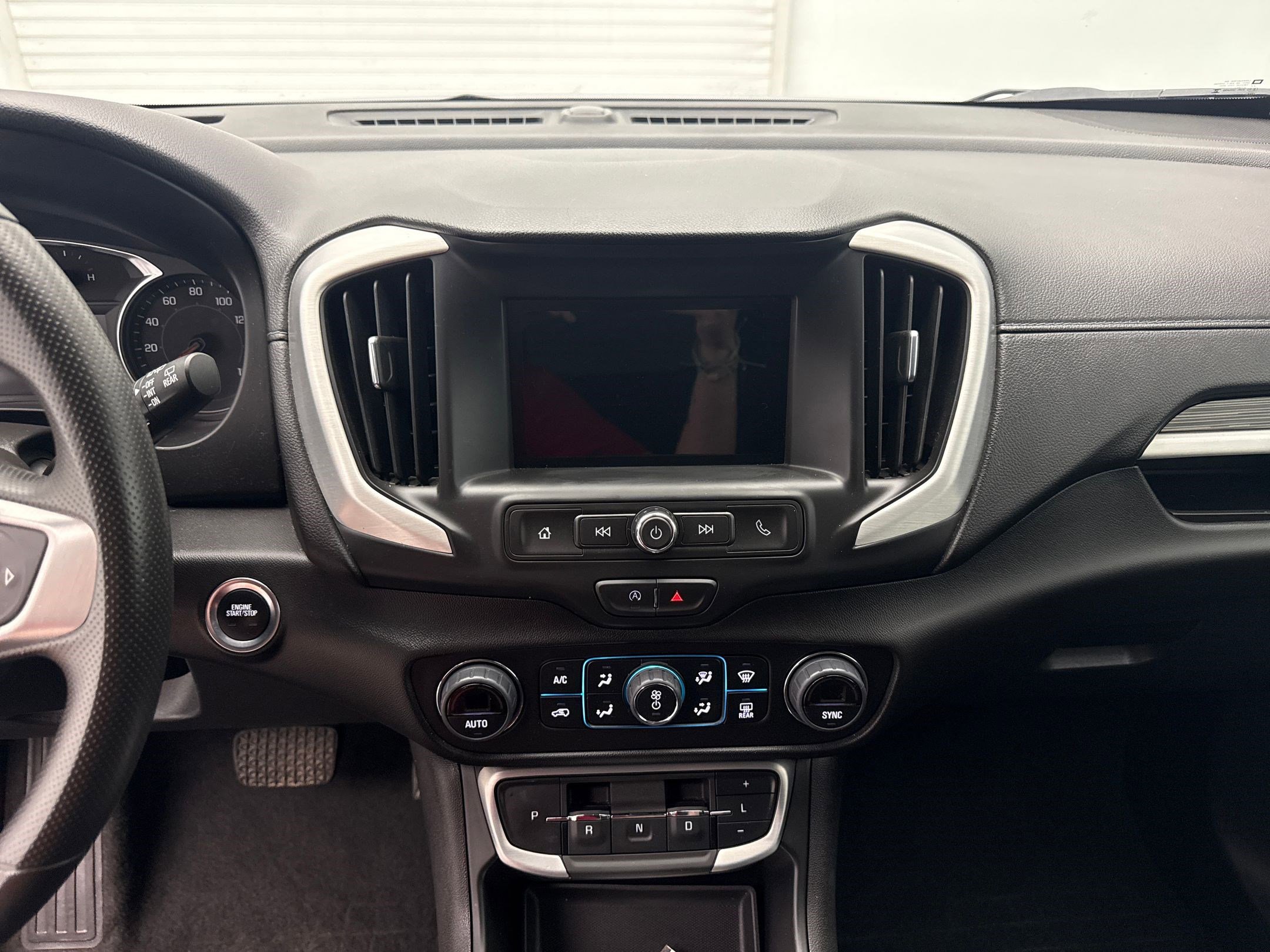 2024 Gmc Terrain SLE photo 32