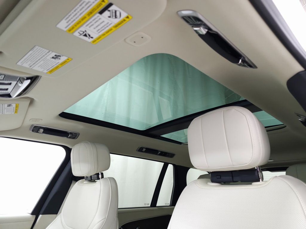 2025 LAND ROVER RANGE ROVER - Image 17