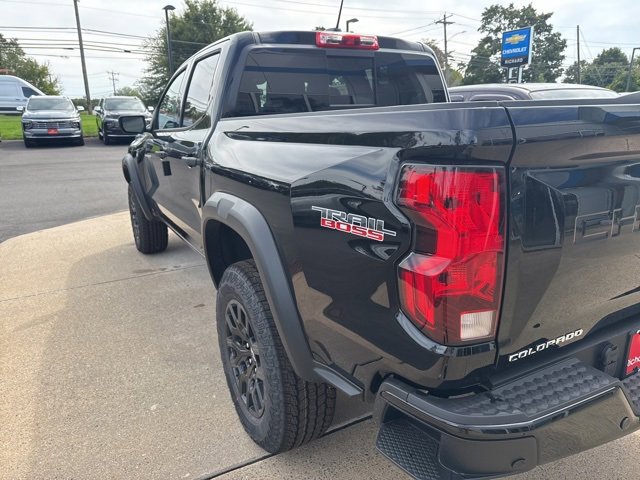 2026 Chevrolet Colorado Trail Boss photo 3
