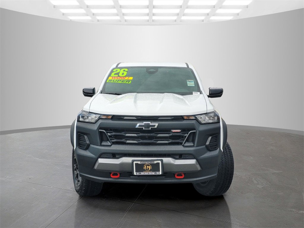 2026 Chevrolet Colorado Trail Boss photo 2