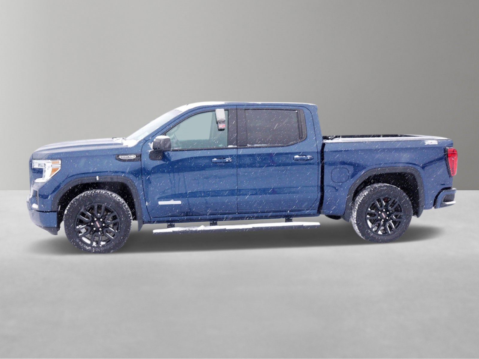 Used 2021 GMC Sierra 1500 Elevation with VIN 3GTU9CED5MG459269 for sale in White Bear Lake, Minnesota