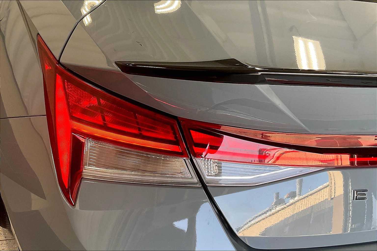 2023 Hyundai Elantra N Line photo 31