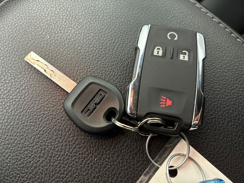 2019 Gmc Canyon SLT photo 23