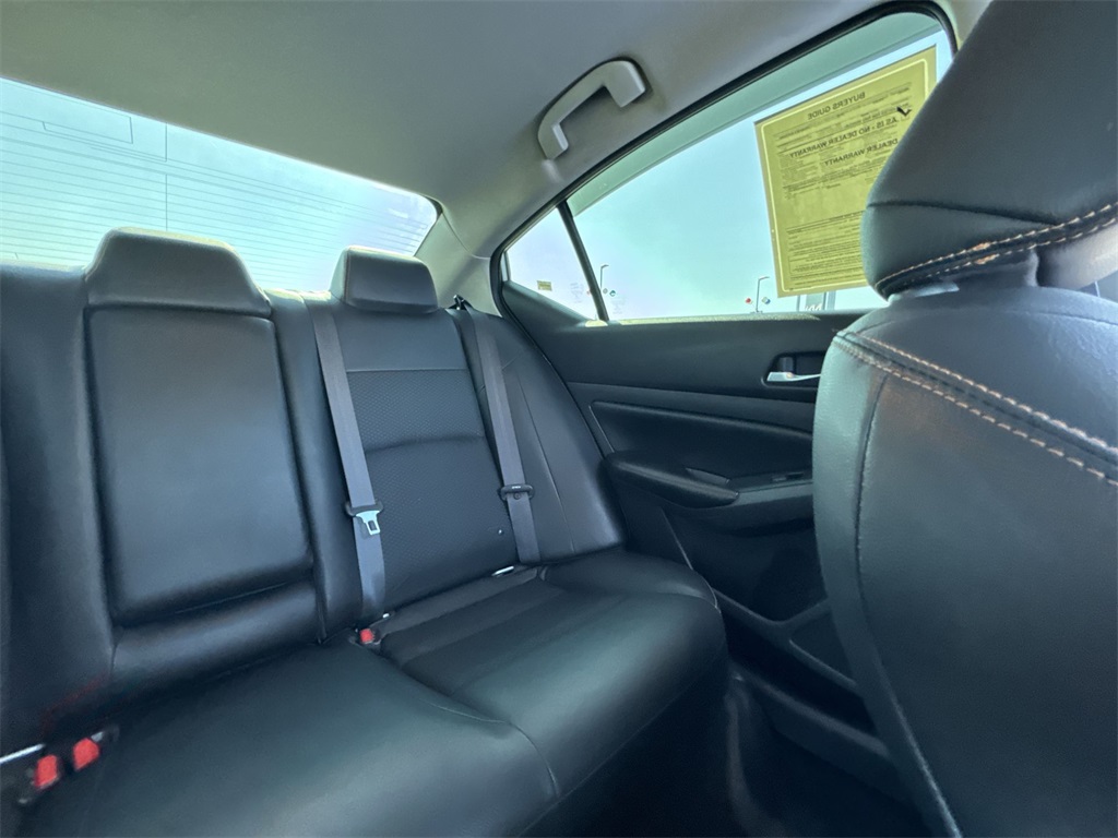 2020 Nissan Altima 2.5 SR photo 14