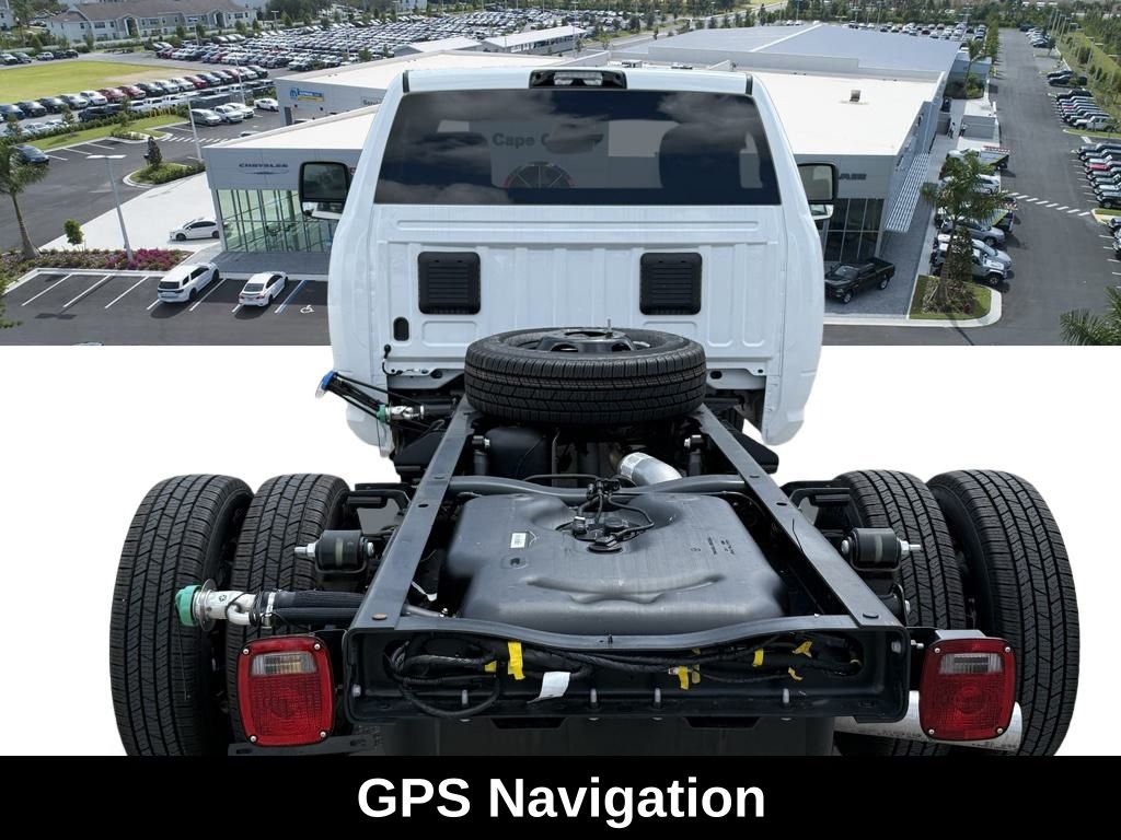 2025 Ram 3500 photo 4