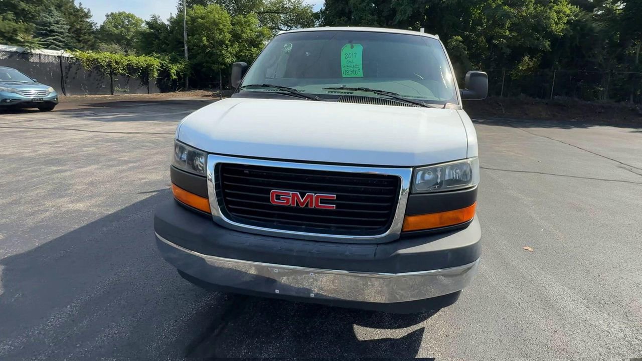 2017 Gmc Savana 2500 Cargo photo 3