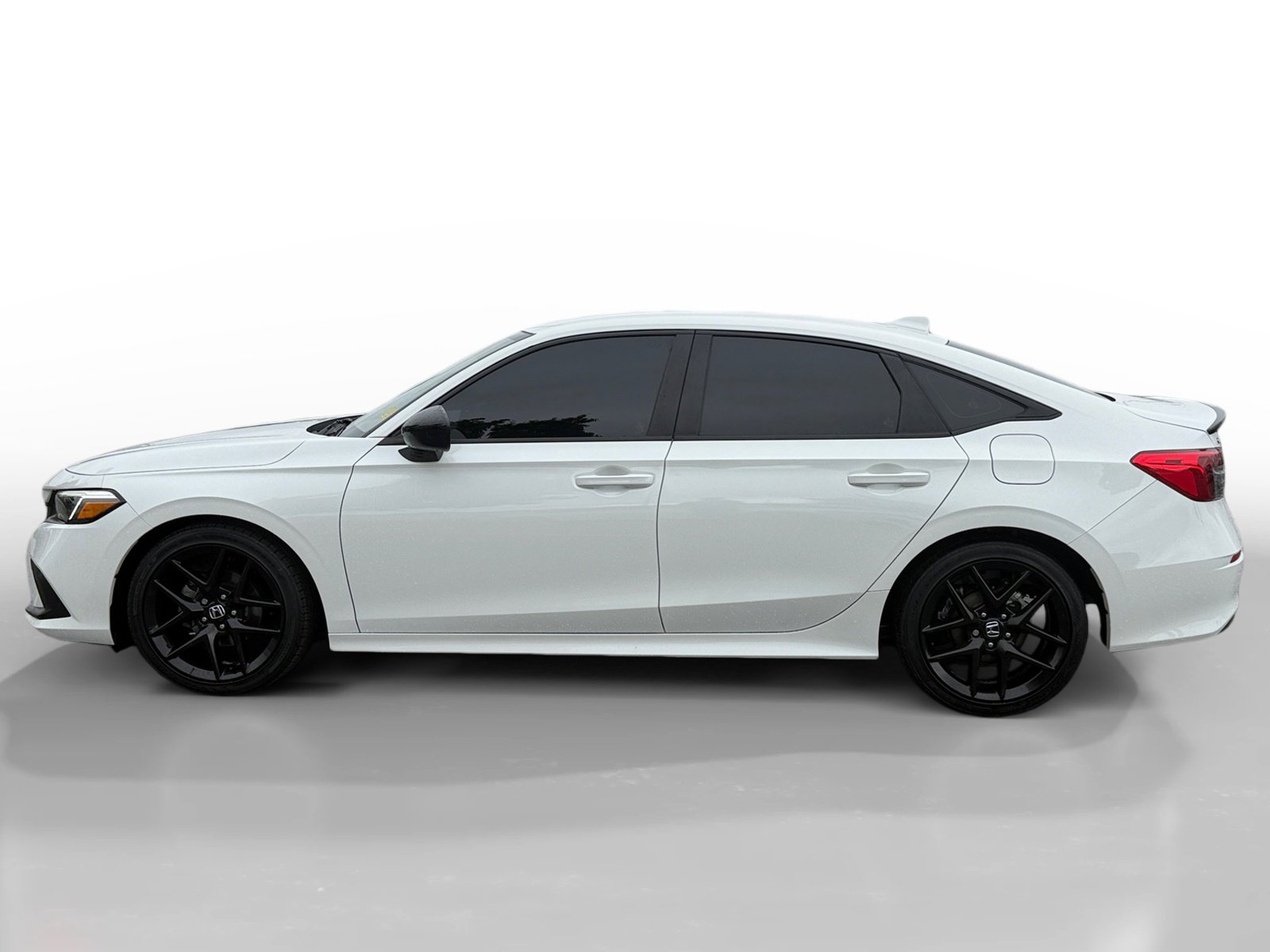2023 Honda Civic Sport photo 2