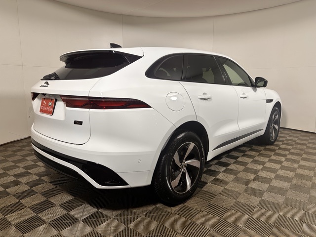 2026 Jaguar F-PACE P250 R-Dynamic S photo 5