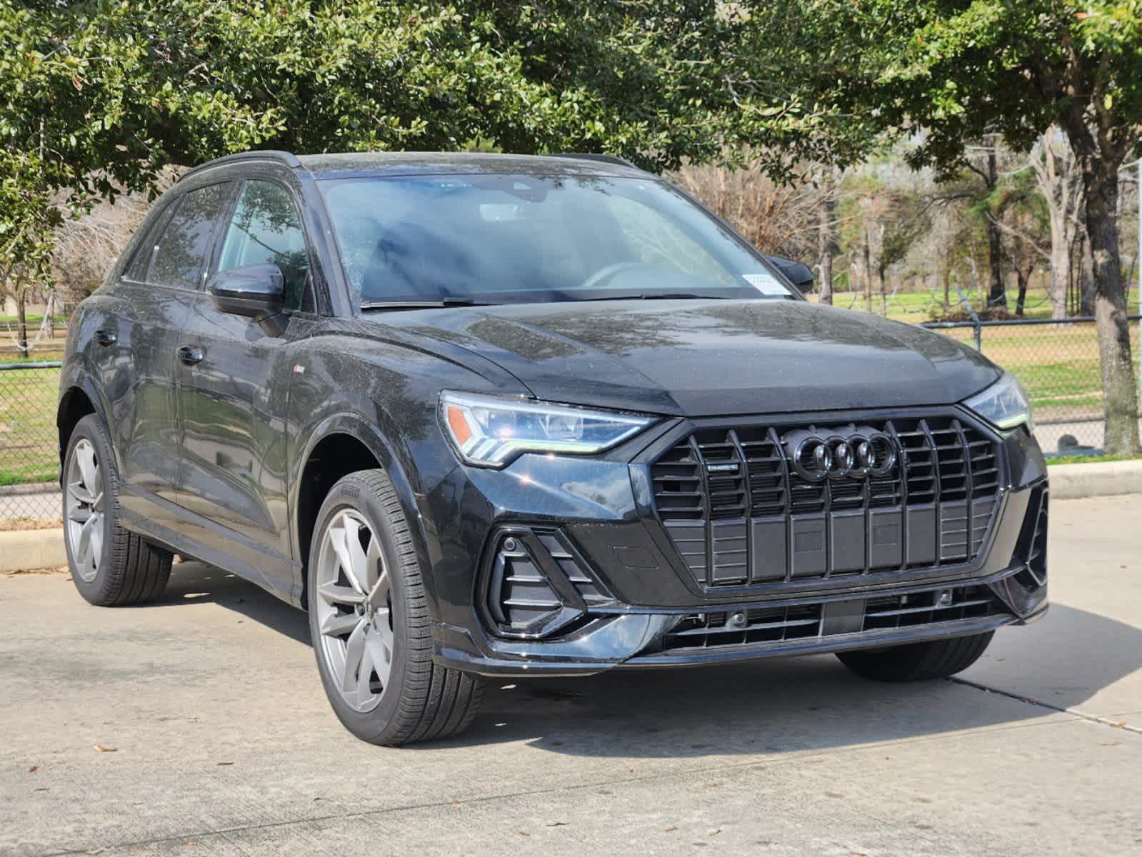 2025 Audi Q3 S line Premium