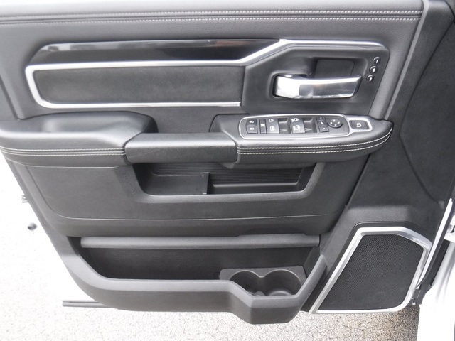 2022 Ram 2500 Laramie photo 16