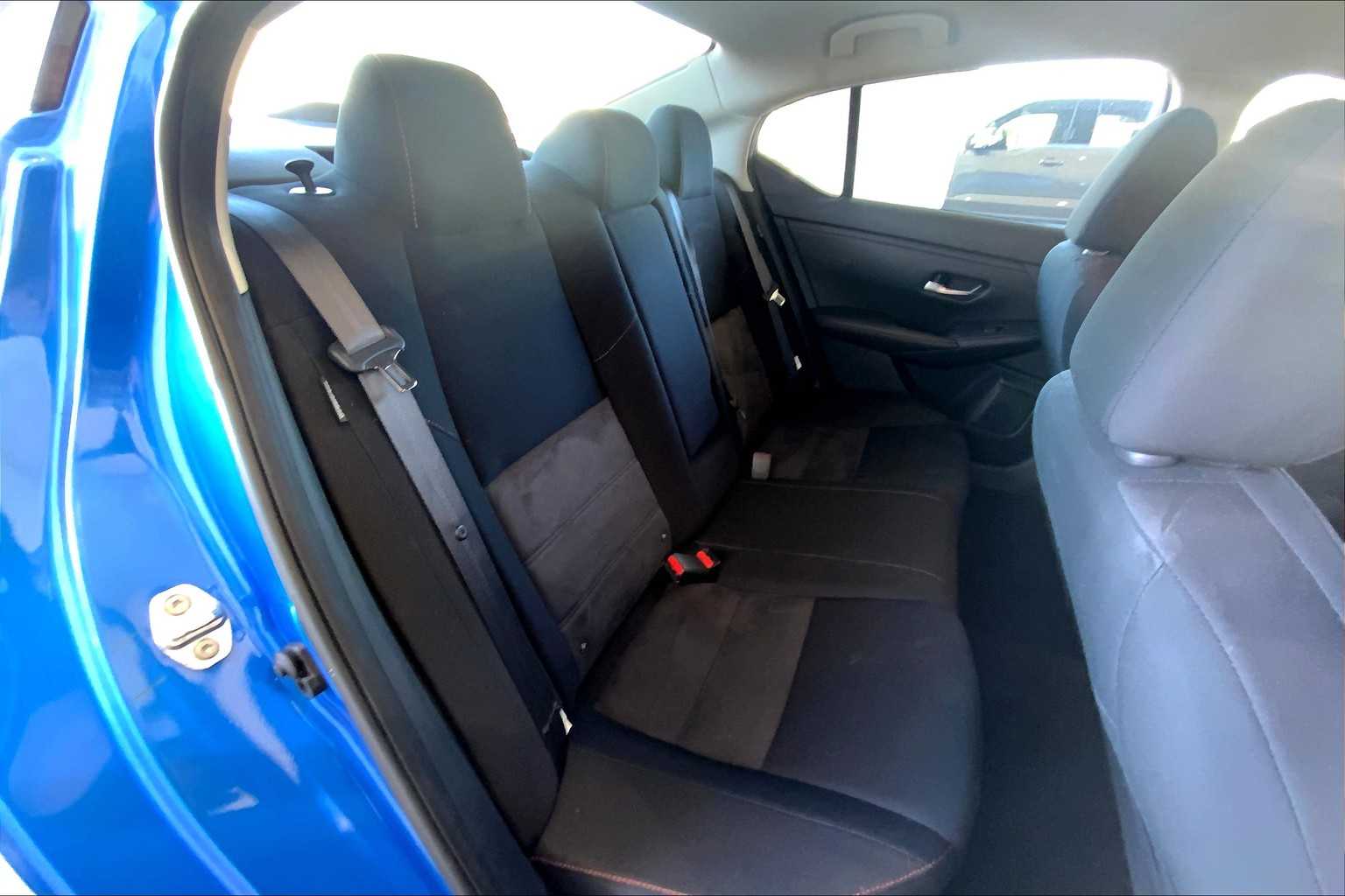 2024 Nissan Sentra SR photo 18