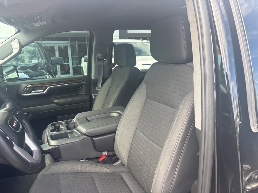 2024 Gmc Sierra 1500 Elevation photo 13