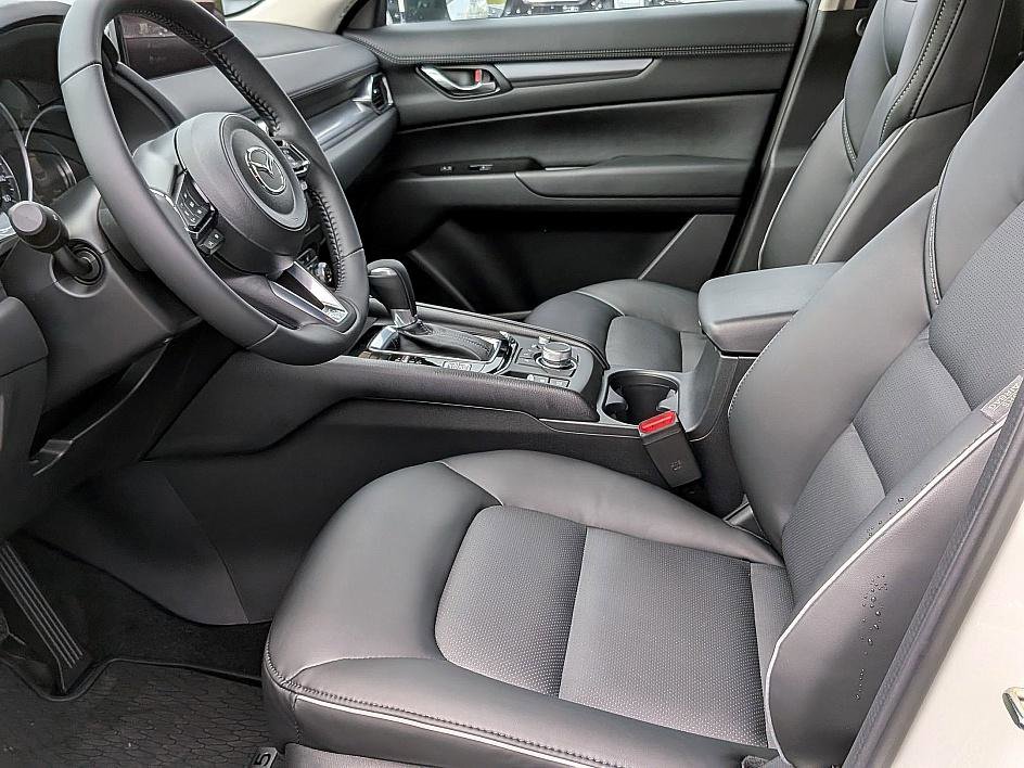 2025 Mazda CX-5 2.5 Select photo 14