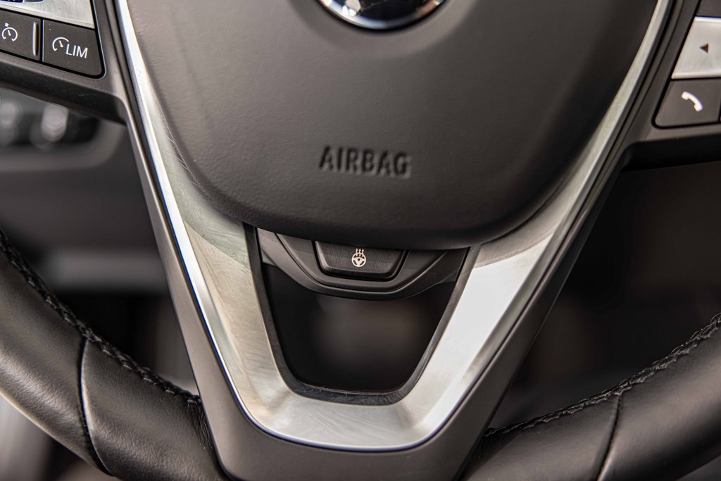 2024 BMW 330I - Image 27