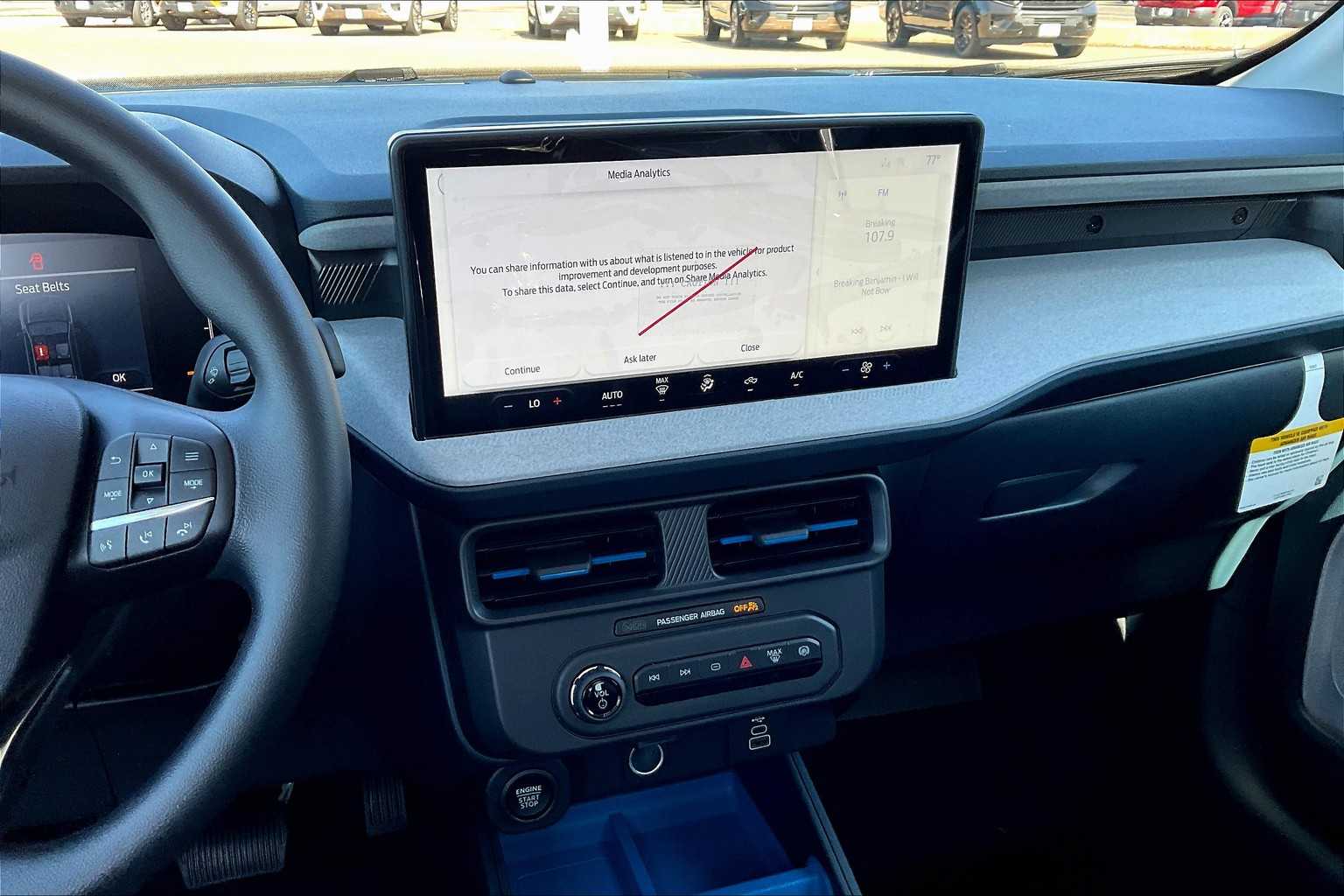 2025 Ford Maverick XLT photo 5