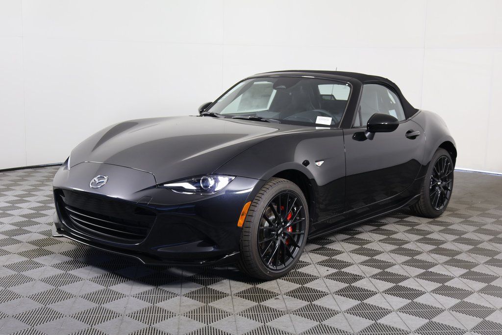 2025 Mazda MX-5 Miata Club's photo