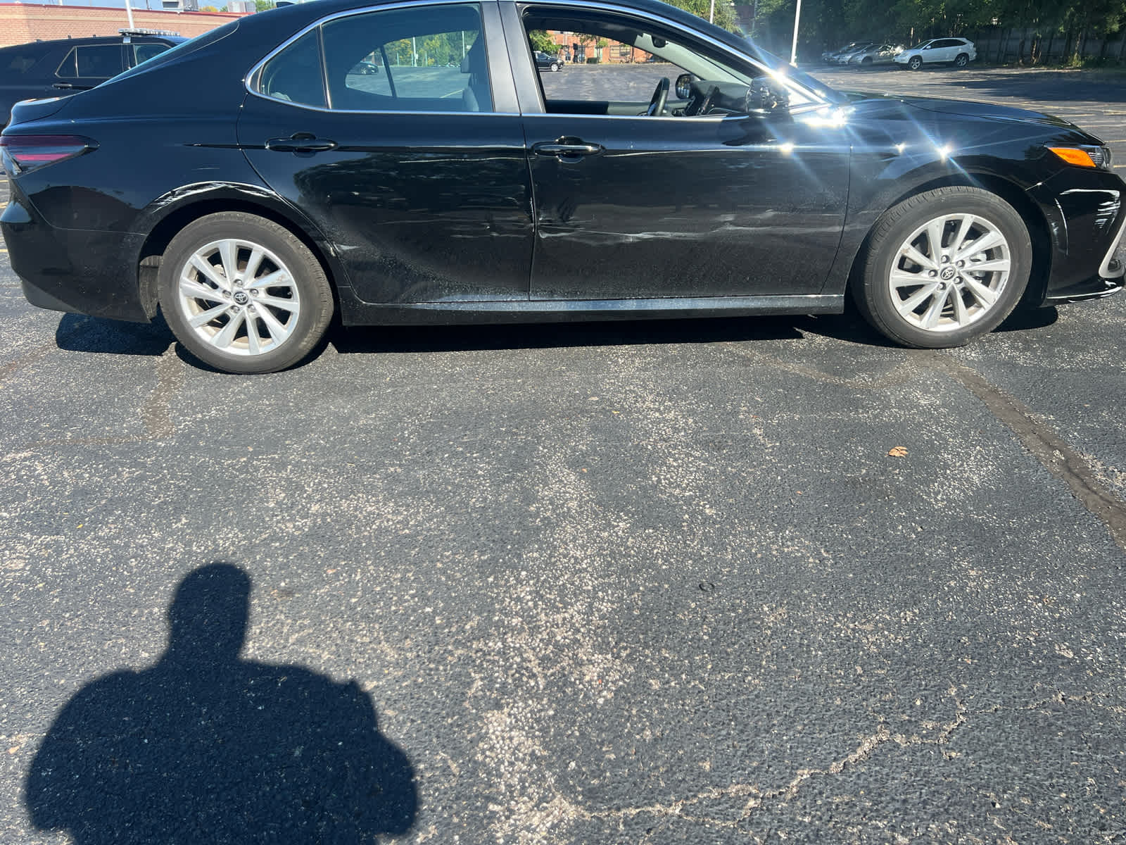 2023 Toyota Camry LE photo 7