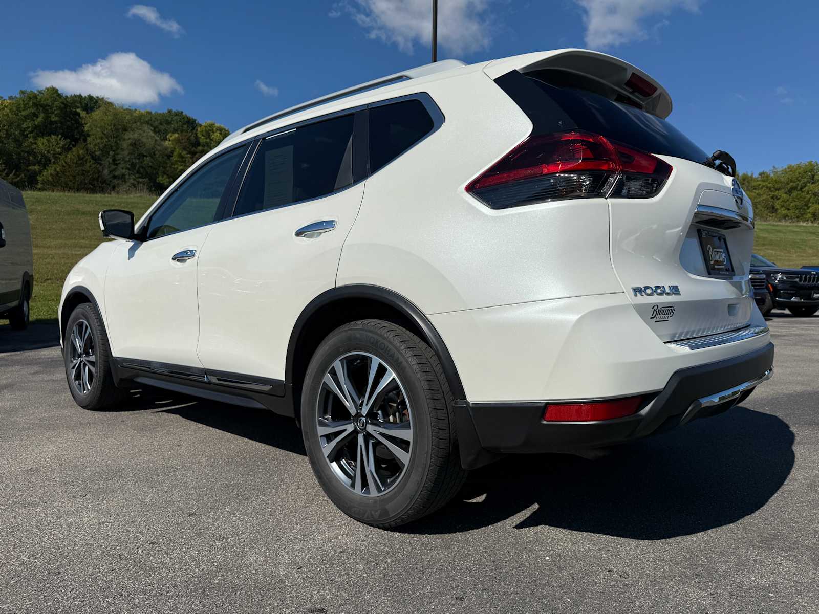2018 Nissan Rogue SL photo 4