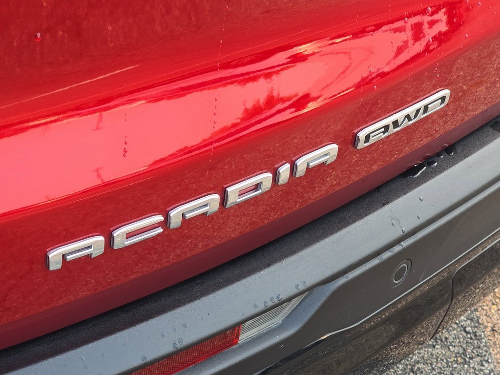 2024 GMC ACADIA - Image 4