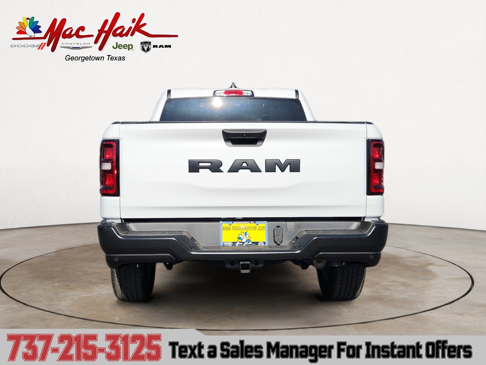 2025 Ram 1500 Tradesman photo 3