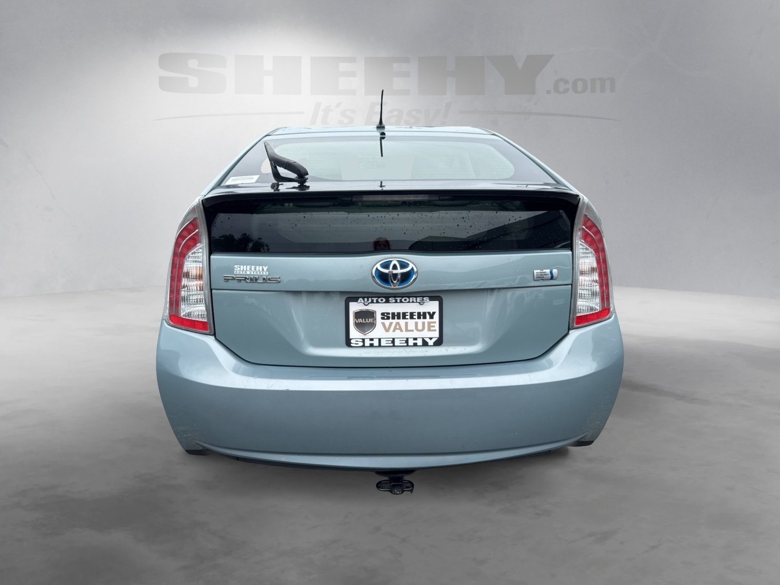 2013 Toyota Prius Two photo 9