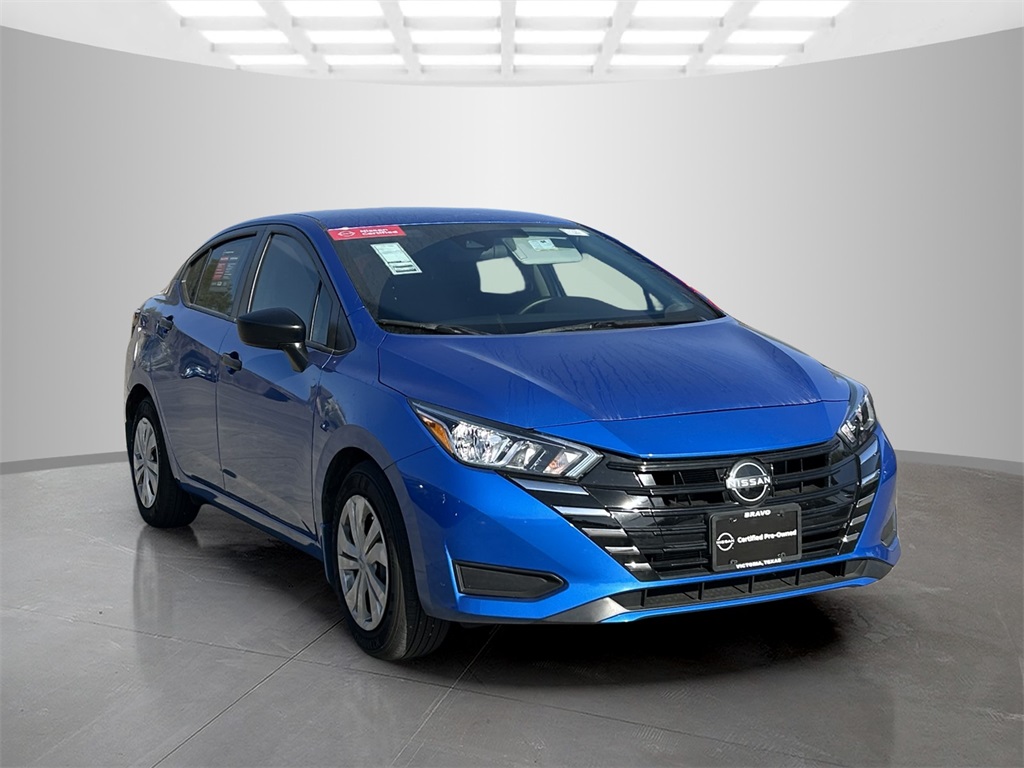 2024 Nissan Versa 1.6 S photo 3
