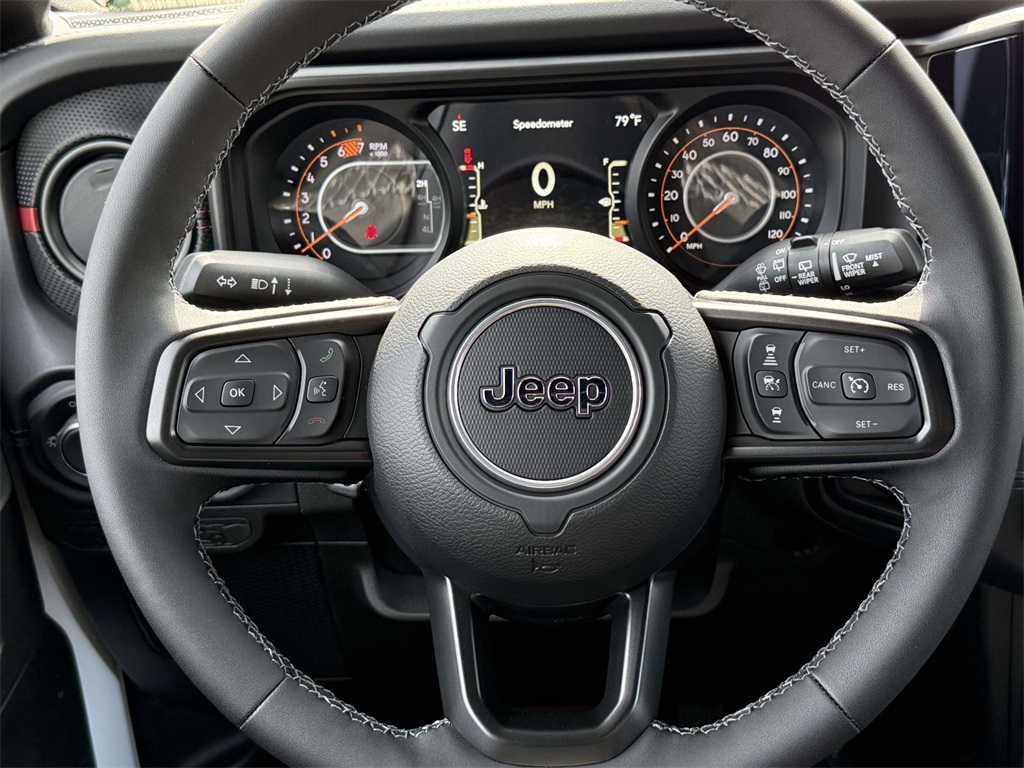 2025 Jeep Wrangler Rubicon X photo 16