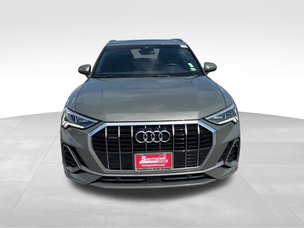 2021 Audi Q3 S line Premium Plus photo 8