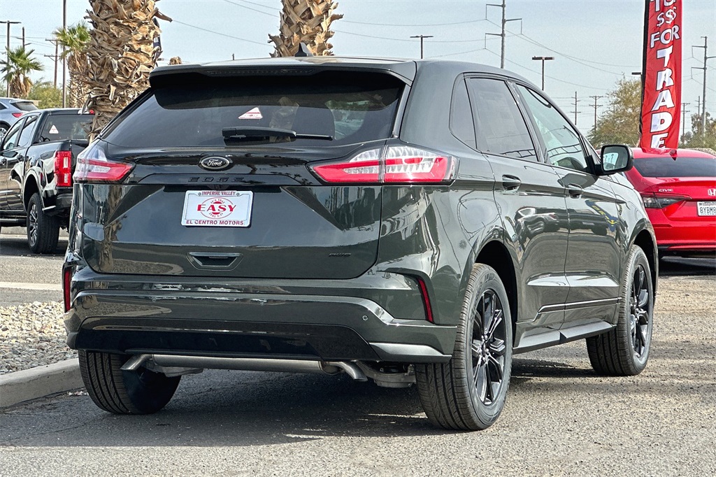 2024 Ford Edge SE photo 4