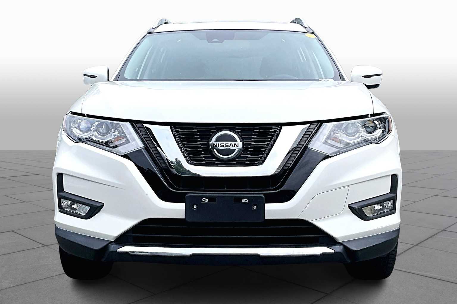 2019 Nissan Rogue SL photo 3