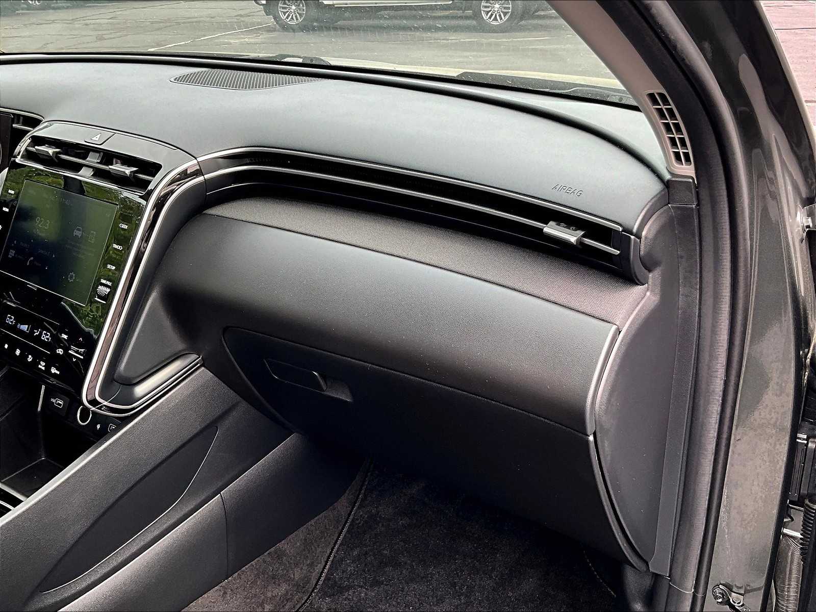2022 Hyundai Tucson SEL Convenience photo 13